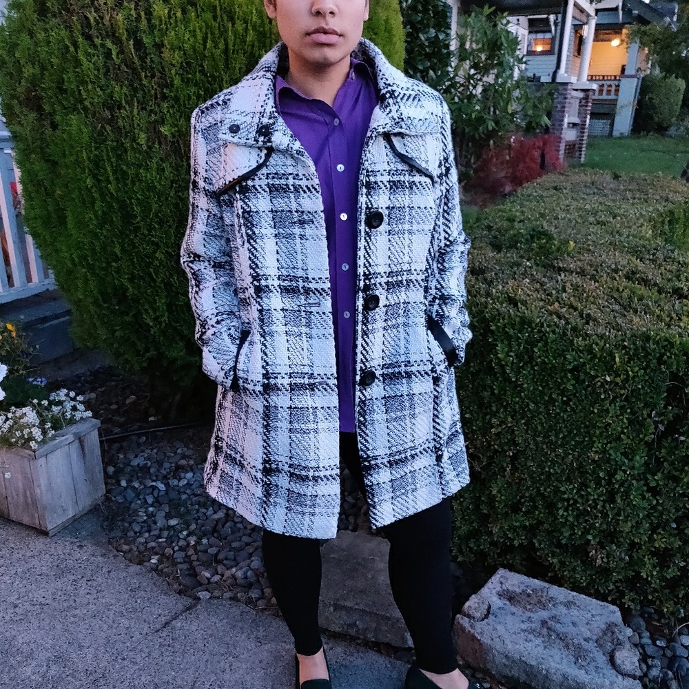 Black and White Checkered Coat - Size Large